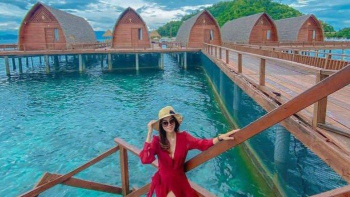 Gaun Duka dari Air Kolam Tak Berpenghuni: Sentuhan Akhir pada Elegi yang Membeku