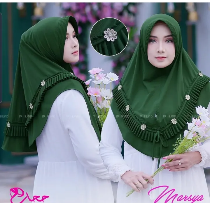 Hijab dari Cahaya Lentera yang Terakhir: Merajut Identitas, Menemukan Kekuatan dalam Tradisi dan Modernitas